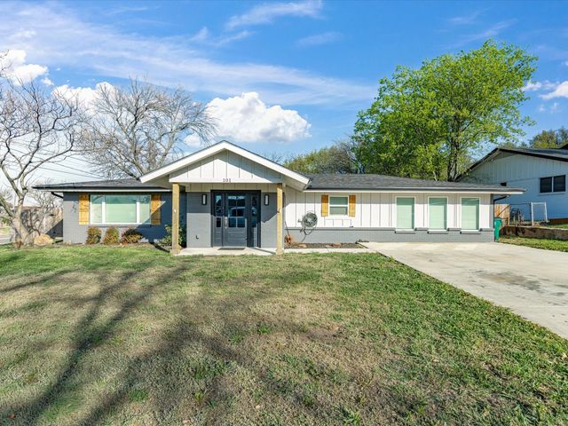 101 Mcwilliams Drive, Bowie, TX 76230