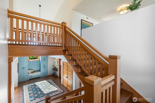 2506 W Halladay Street, Seattle, WA 98199