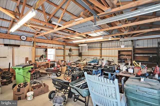 2 PERRI AVE, Myerstown, PA 17067