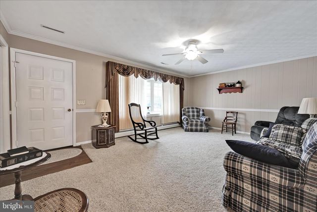 2 PERRI AVE, Myerstown, PA 17067