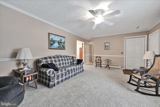 2 PERRI AVE, Myerstown, PA 17067