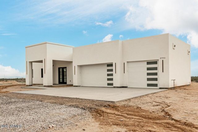 42120 W Rovey Avenue, Tonopah, AZ 85354