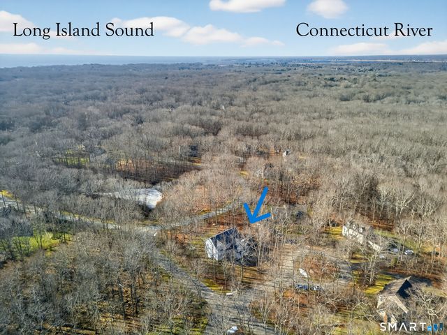 2 Berberis Drive, Old Lyme, CT 06371