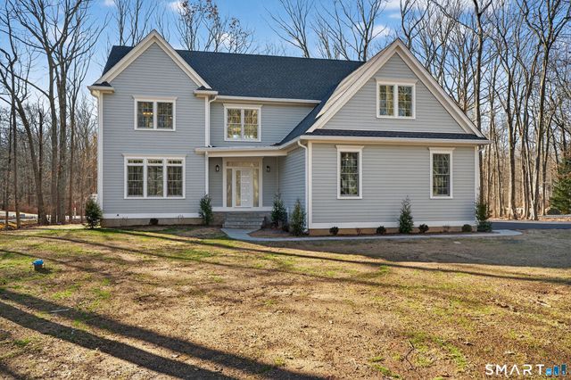 2 Berberis Drive, Old Lyme, CT 06371