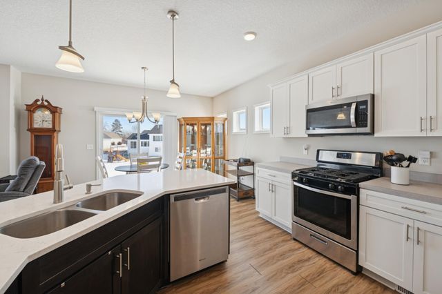 580 Alaska Loop, Cambridge, MN 55008