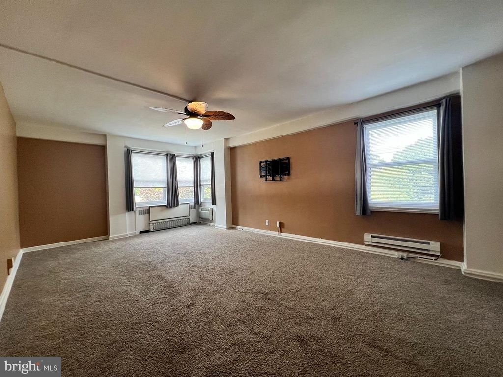 80 W BALTIMORE AVE #B306, Lansdowne, PA 19050