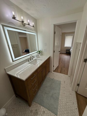 60 Wellington Village Dr Unit 5, Bristol, NH 03222