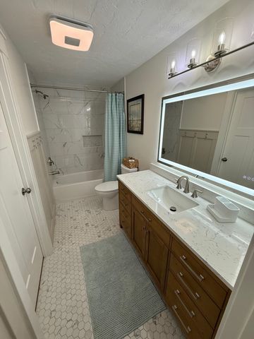 60 Wellington Village Dr Unit 5, Bristol, NH 03222