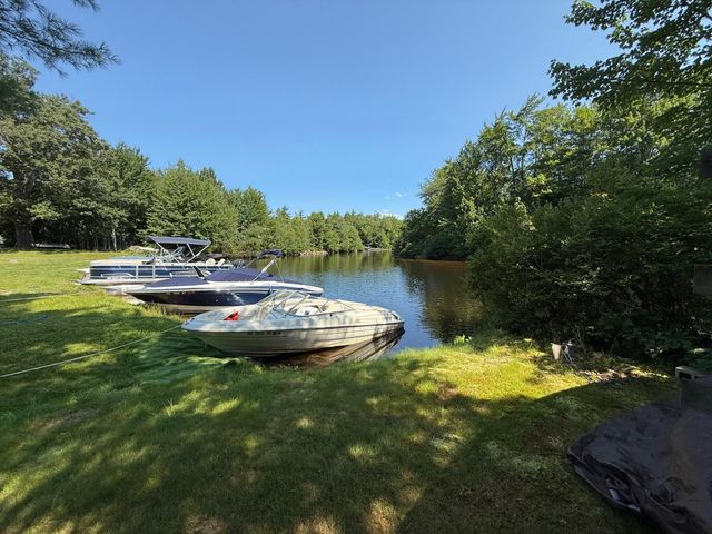 60 Wellington Village Dr Unit 5, Bristol, NH 03222