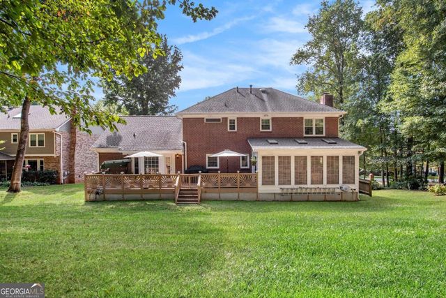 811 Leonard Court, Lawrenceville, GA 30046