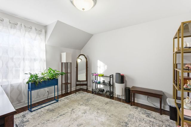 1919 Robinson Rd, Murfreesboro, TN 37130