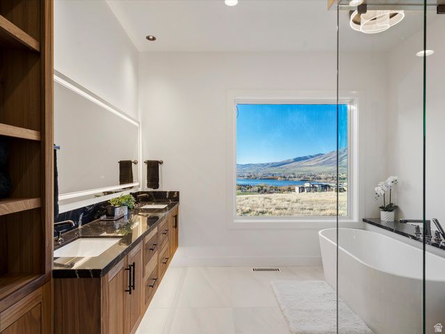 7554 E DOGWOOD DR, Huntsville, UT 84317