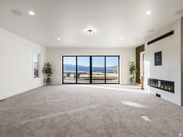 7554 E DOGWOOD DR, Huntsville, UT 84317