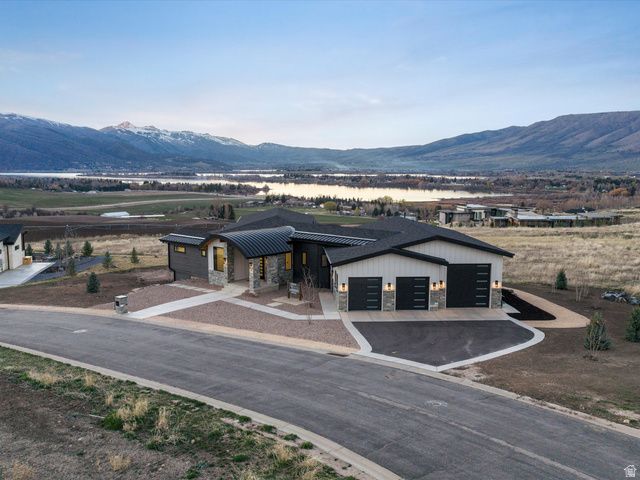 7554 E DOGWOOD DR, Huntsville, UT 84317