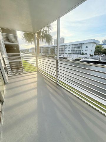 3849 NE 169th Street 204, North Miami Beach, FL 33160