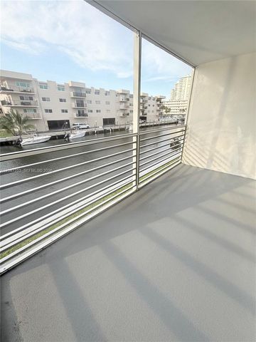 3849 NE 169th Street 204, North Miami Beach, FL 33160