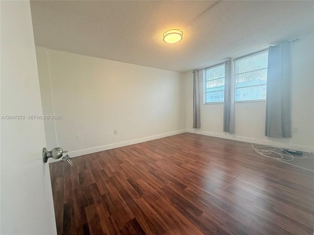3849 NE 169th Street 204, North Miami Beach, FL 33160