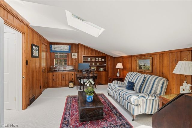 8374 Lucerne Drive, Chagrin Falls, OH 44023