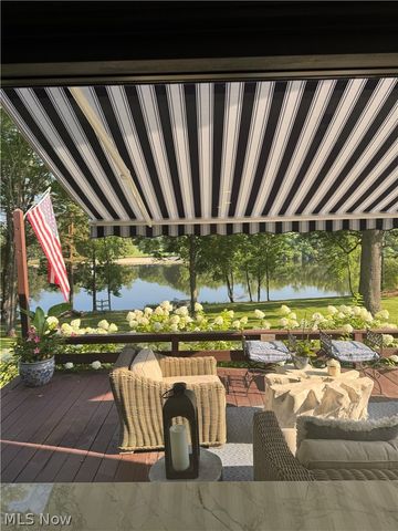 8374 Lucerne Drive, Chagrin Falls, OH 44023