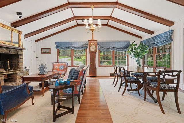 8374 Lucerne Drive, Chagrin Falls, OH 44023