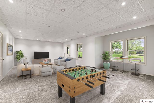 9929 Springlake North Lane, Firth, NE 68358