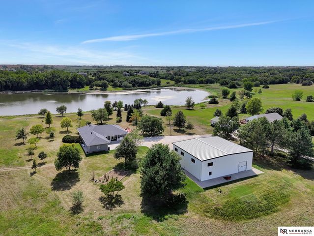 9929 Springlake North Lane, Firth, NE 68358