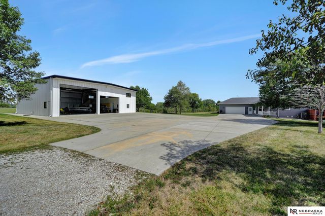 9929 Springlake North Lane, Firth, NE 68358