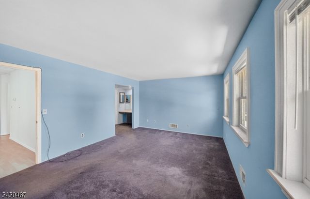 15 Harper Rd, South Brunswick Twp., NJ 08852