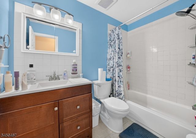 15 Harper Rd, South Brunswick Twp., NJ 08852