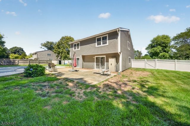 15 Harper Rd, South Brunswick Twp., NJ 08852