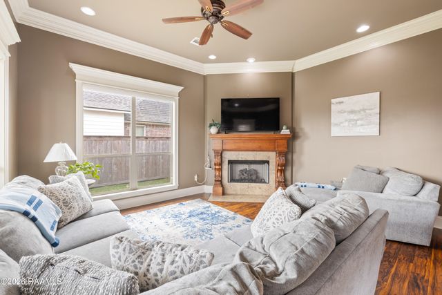 301 Harvest Lane, New Iberia, LA 70563