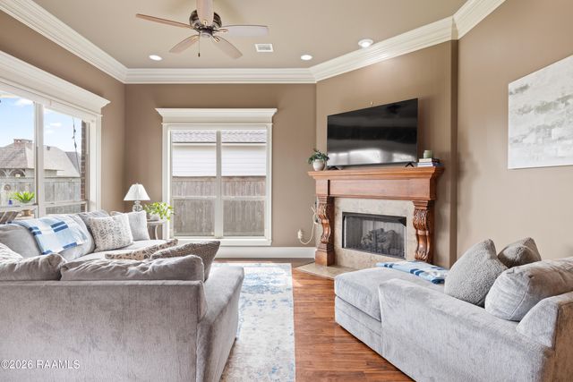 301 Harvest Lane, New Iberia, LA 70563