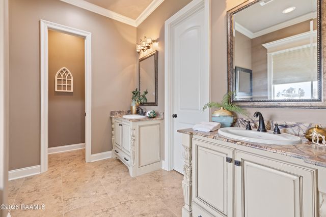 301 Harvest Lane, New Iberia, LA 70563