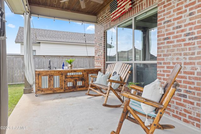 301 Harvest Lane, New Iberia, LA 70563