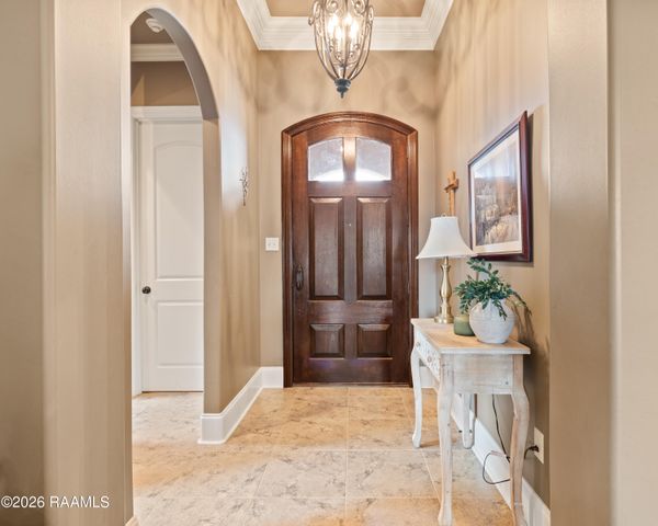 301 Harvest Lane, New Iberia, LA 70563