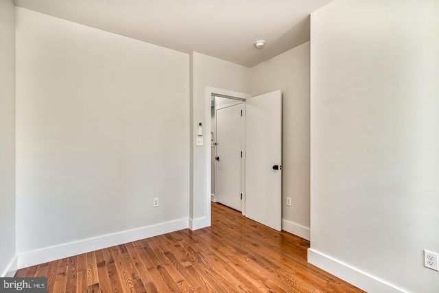 182 E HUNTINGDON ST, Philadelphia, PA 19125