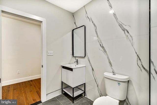 182 E HUNTINGDON ST, Philadelphia, PA 19125