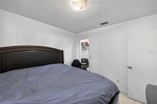 5521 NE 11TH AVENUE, Ocala, FL 34479