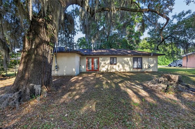 5521 NE 11TH AVENUE, Ocala, FL 34479