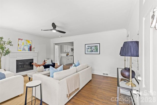 1915 Birchcrest Drive, Charlotte, NC 28205