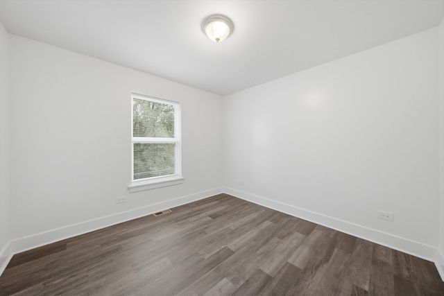 15256 State Street, South Holland, IL 60473