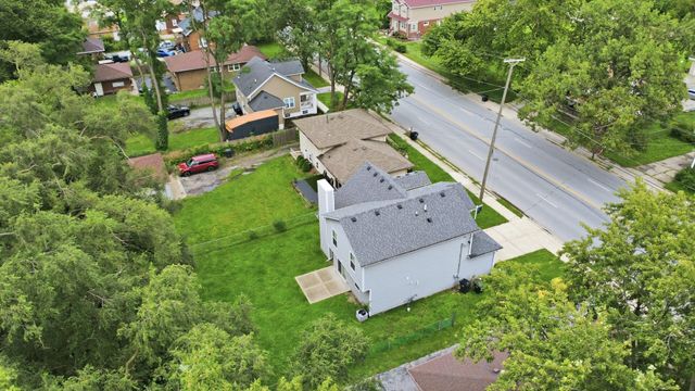 15256 State Street, South Holland, IL 60473