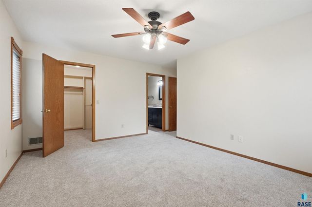 4600 Quail Run Ave Avenue, Sioux Falls, SD 57105