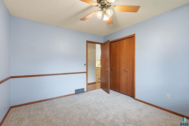 4600 Quail Run Ave Avenue, Sioux Falls, SD 57105