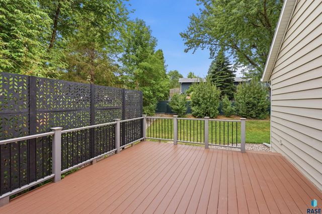 4600 Quail Run Ave Avenue, Sioux Falls, SD 57105