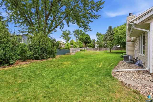 4600 Quail Run Ave Avenue, Sioux Falls, SD 57105