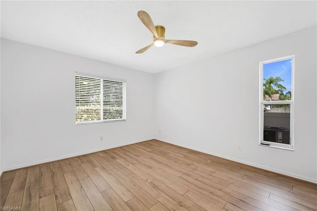 208 Furse Lakes CIR D6, Naples, FL 34104