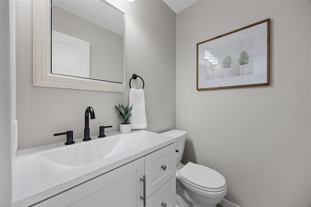 1505 Cottonwood Lane NE, Cedar Rapids, IA 52402