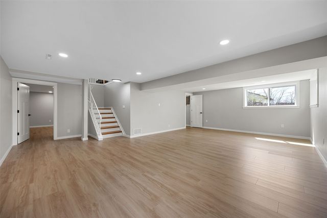 1505 Cottonwood Lane NE, Cedar Rapids, IA 52402