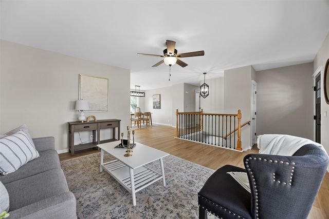 1505 Cottonwood Lane NE, Cedar Rapids, IA 52402